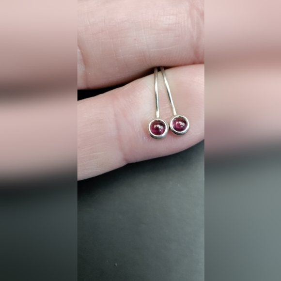 Adorable Pink Tourmaline Sterling Silver Drop earrings - Picture 2 of 4